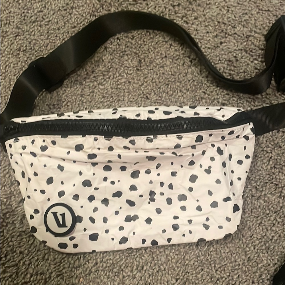 Vuori Black and White Crossbody Bag with Polka Dots